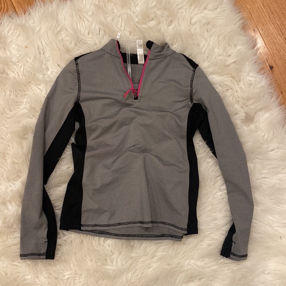 Kyodan Girls quarter zip active shirt- Large. - Picture 4 of 4